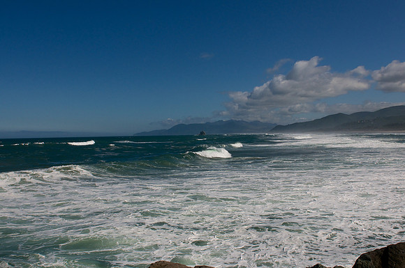 Looking n. from the jetty